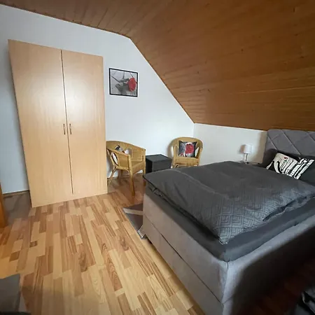شقة Ferienwohnung Heilsbronn Heilsbronn