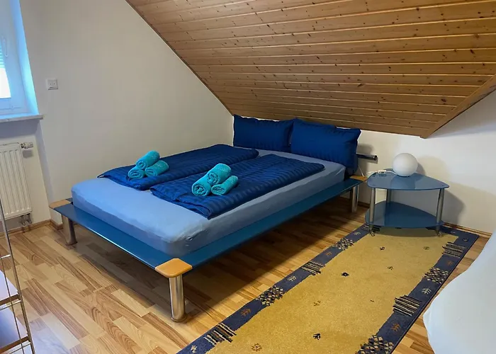 Ferienwohnung Heilsbronn דירה *